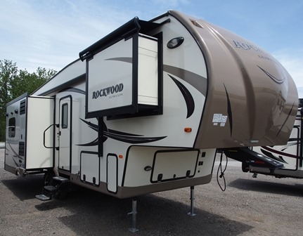 Rockwood Ultra Lite Fifth Wheel