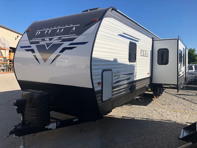 puma trailers canada