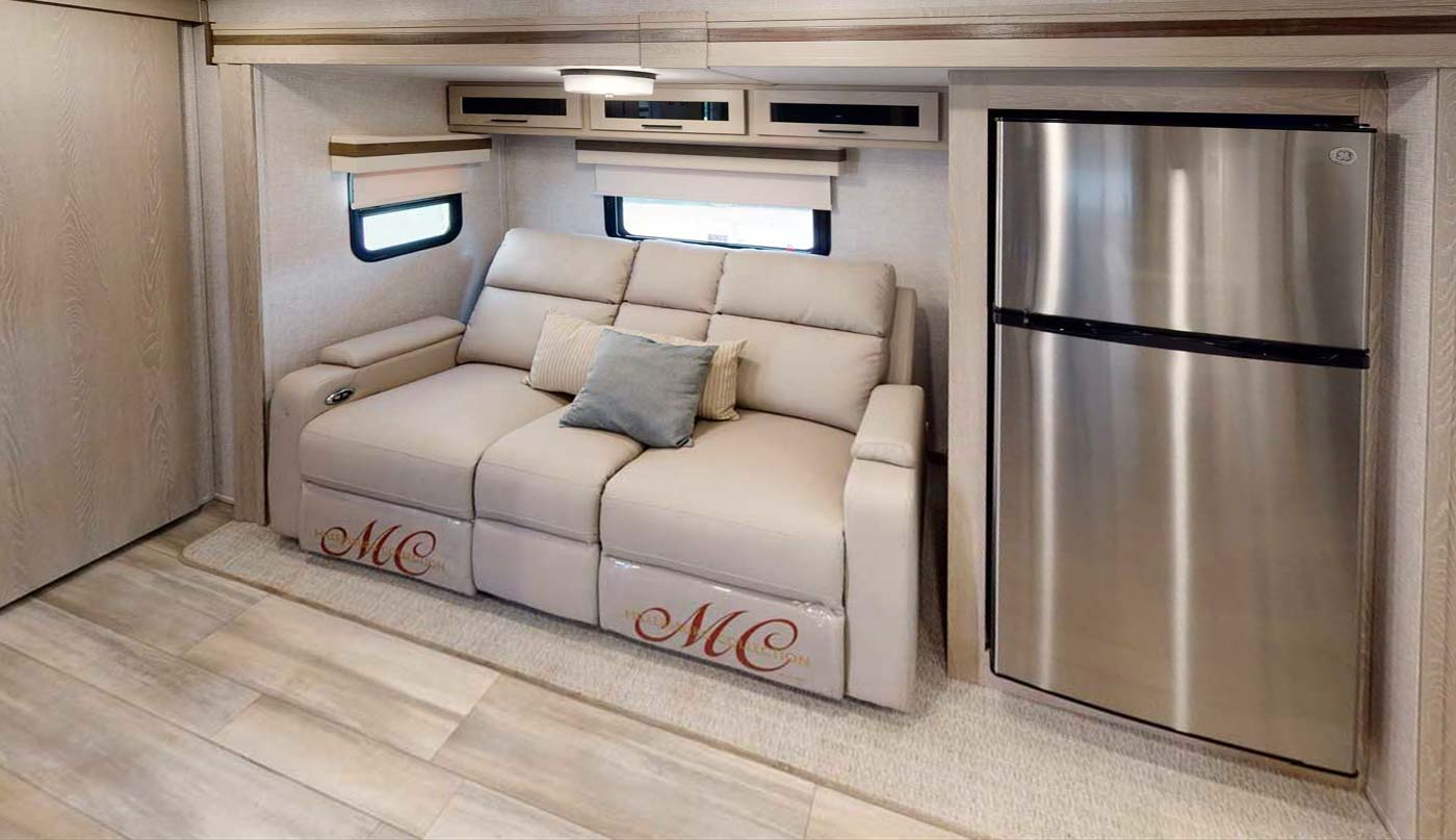 Rockwood Mini Lite 2511s Interior With Slideout Rockwood Mini Lite 2511s Interior With Slideout
